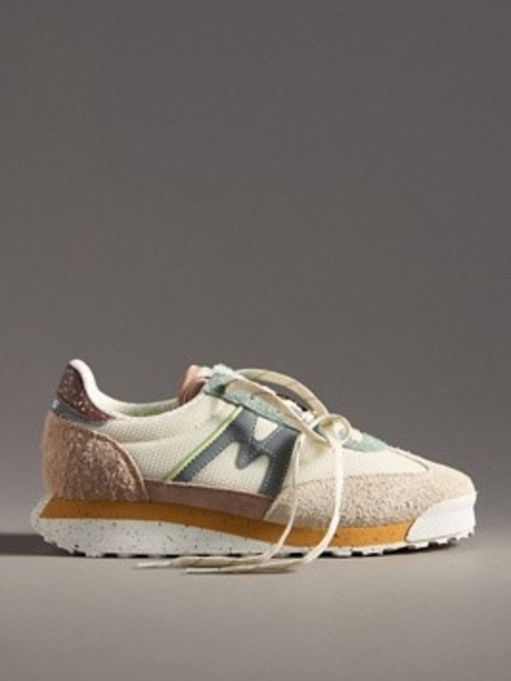 Karhu Sneakers Casual Women's Neutral Mixed-Material Sneaker - Beige & Green